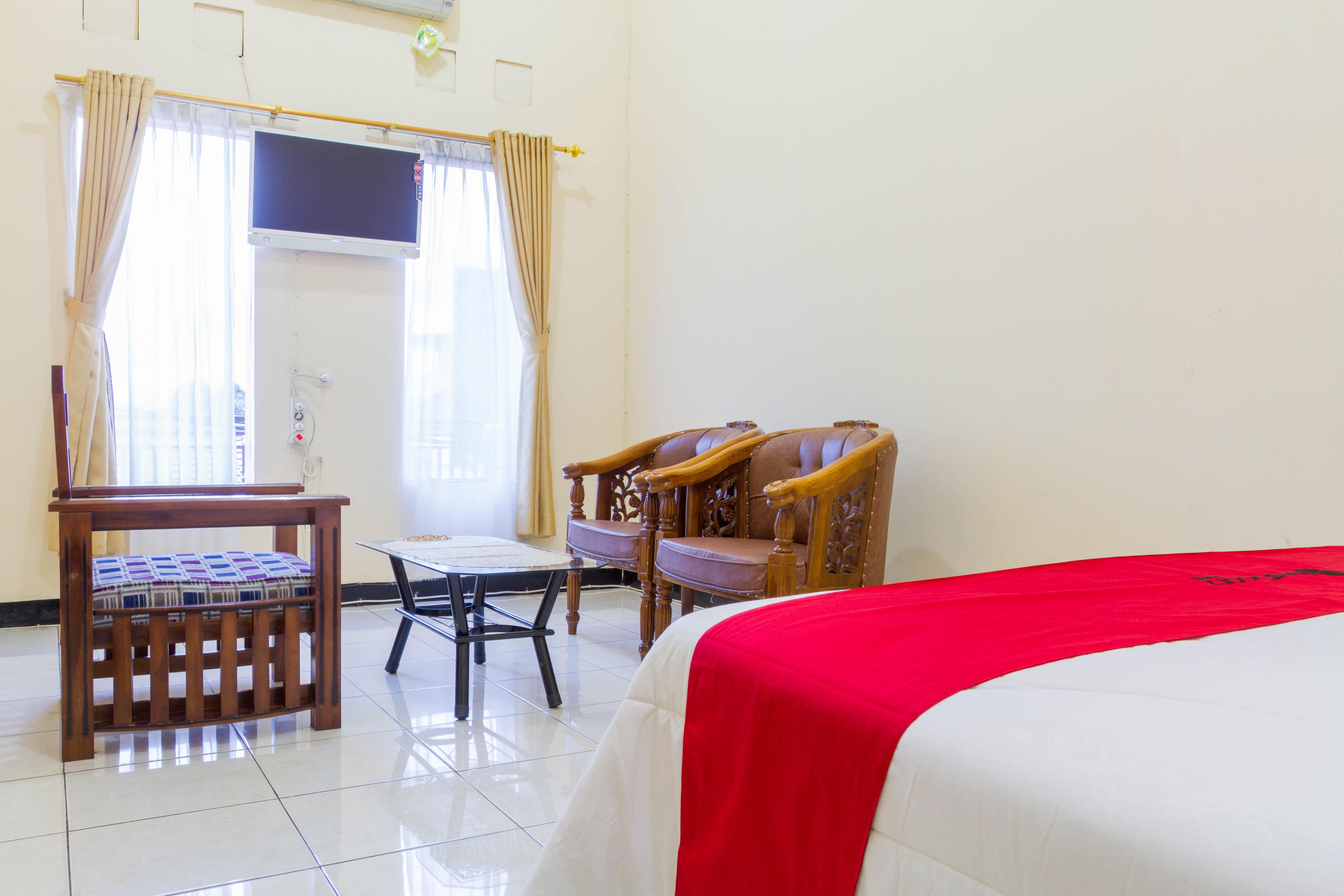Reddoorz @ Pataruman Garut Exterior foto